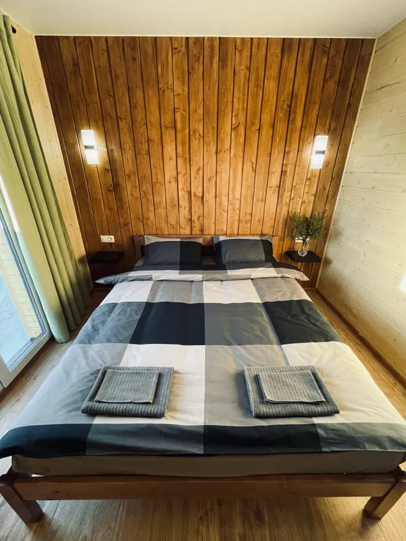 Коттедж Дом отдыха с сауной на горке — Иваново (Ленинградская область)