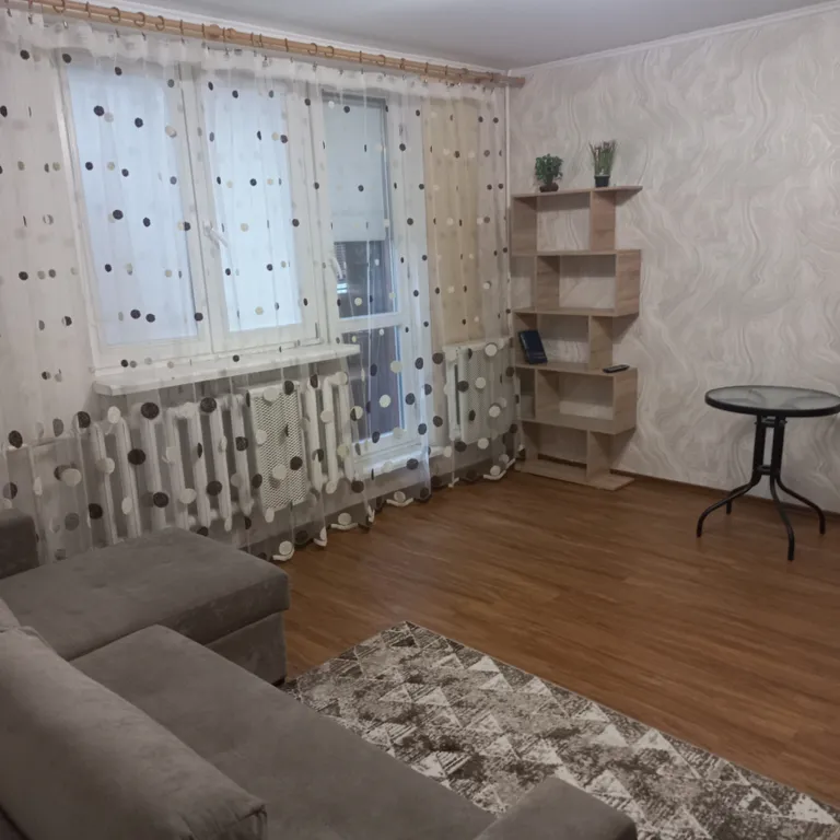 Уютная двухкомнатная квартира недалеко от центра