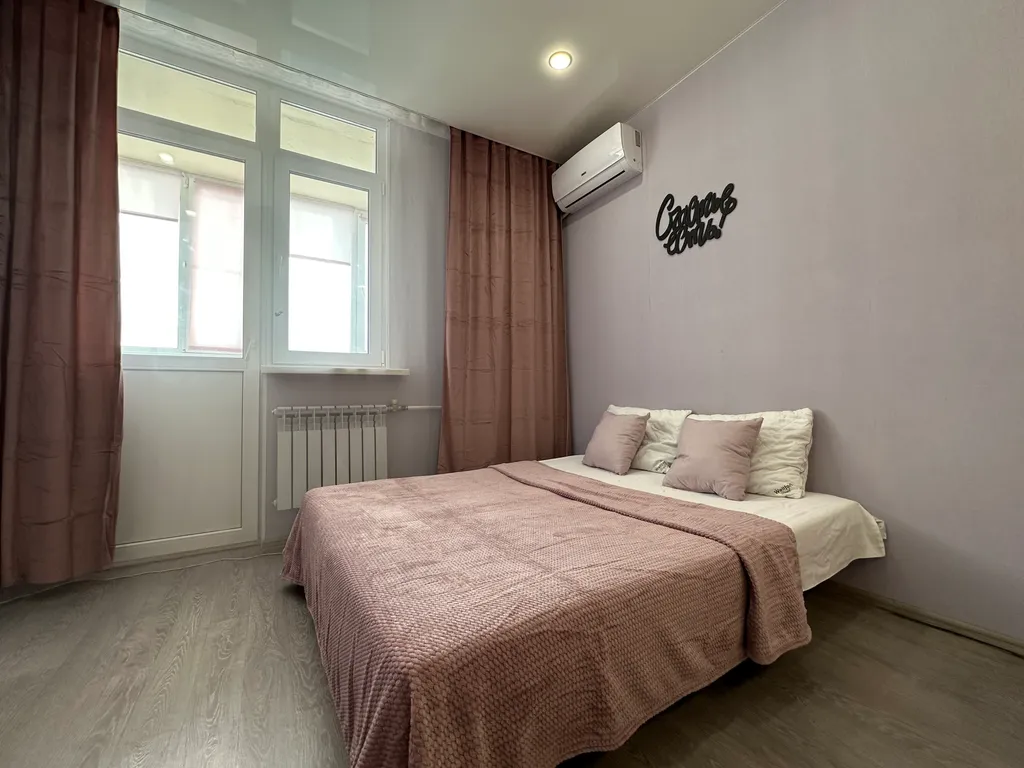 Комфортная студия ЛайкХоум на Донковцева 17/1