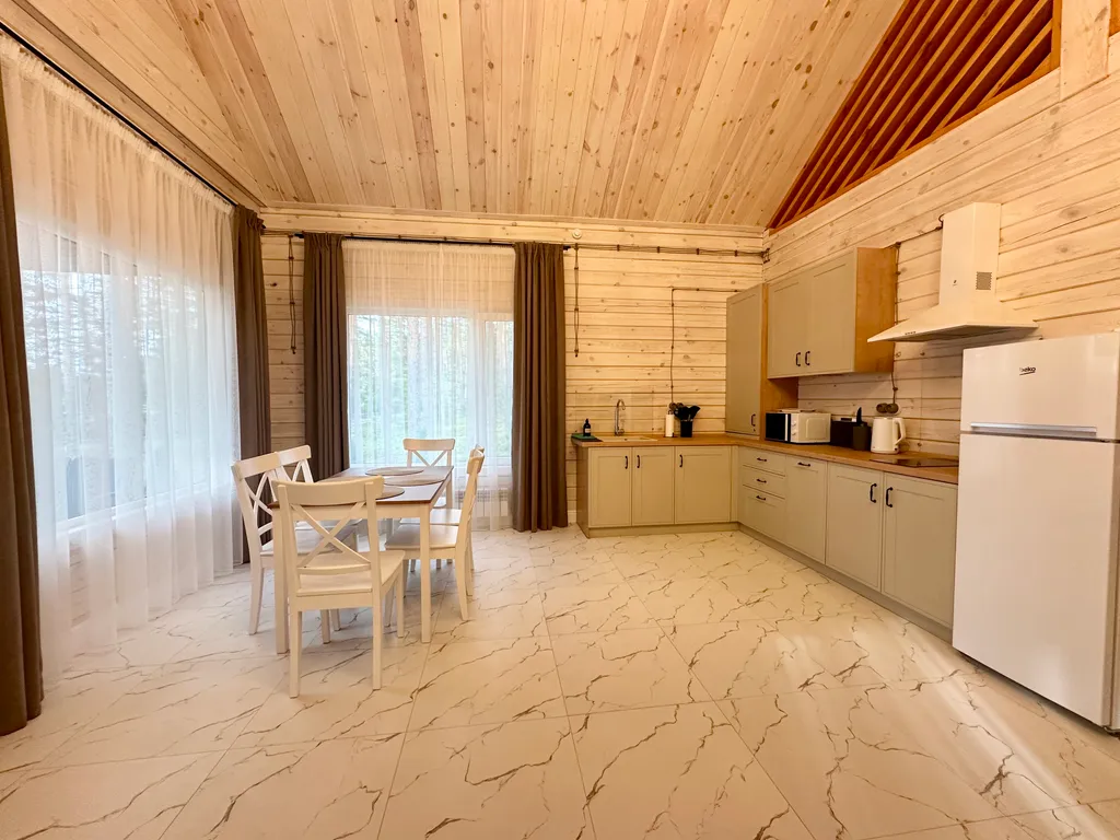 Уютный дом в сосновом бору