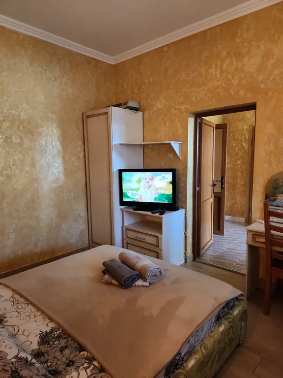 Аппартаменты с отдельным входом и навесом для авто