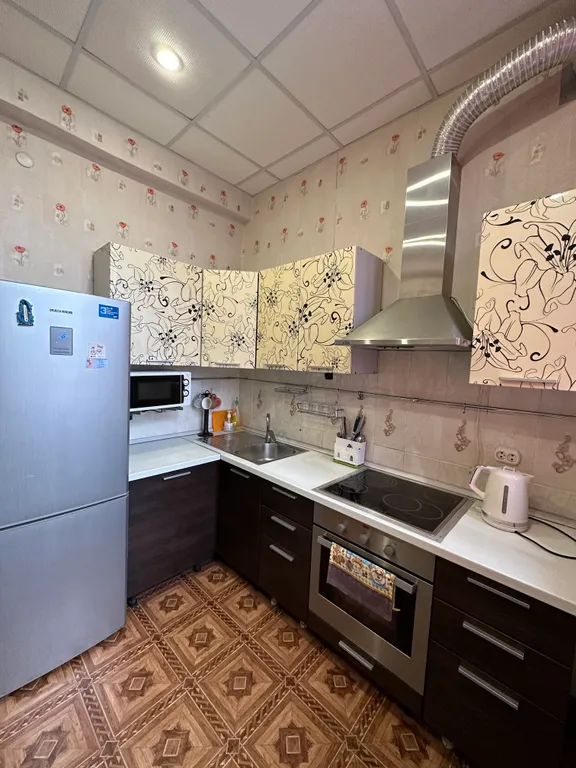 Квартира с тремя раздельными комнатами в центре