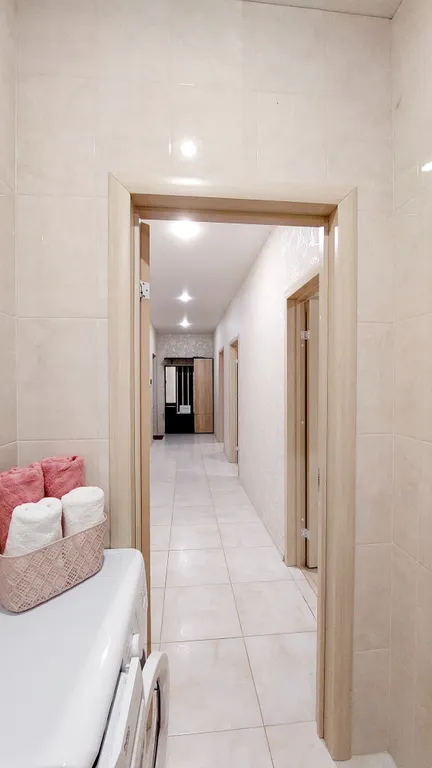 Евротрешка возле гипермаркета Мега и Леруа Мерлен