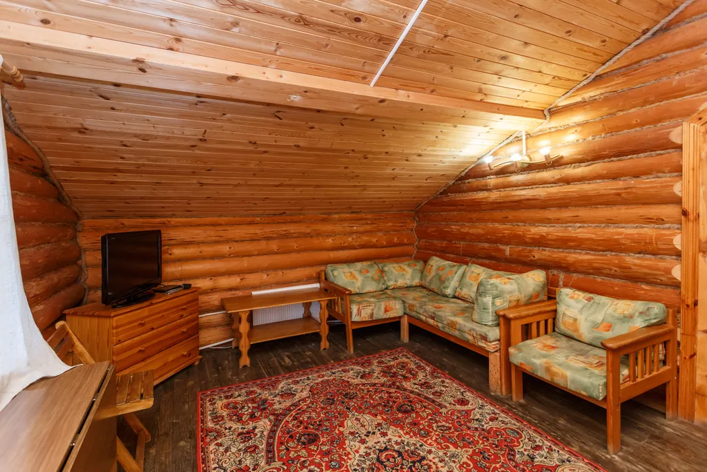 6-комнатный Дом