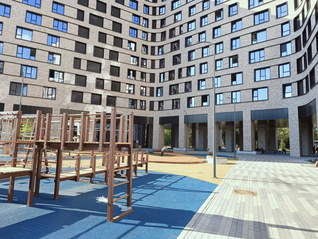 Квартира Семейные Апартаменты Monodom Lake в парке у прудов 50м2 — Москва