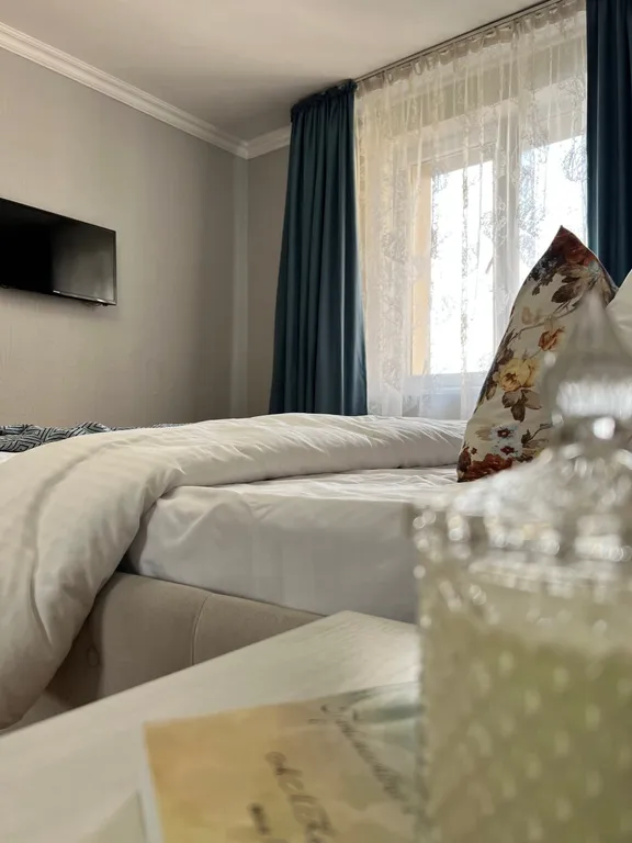 Уютная квартира с прекрасными видами в центре Алматы