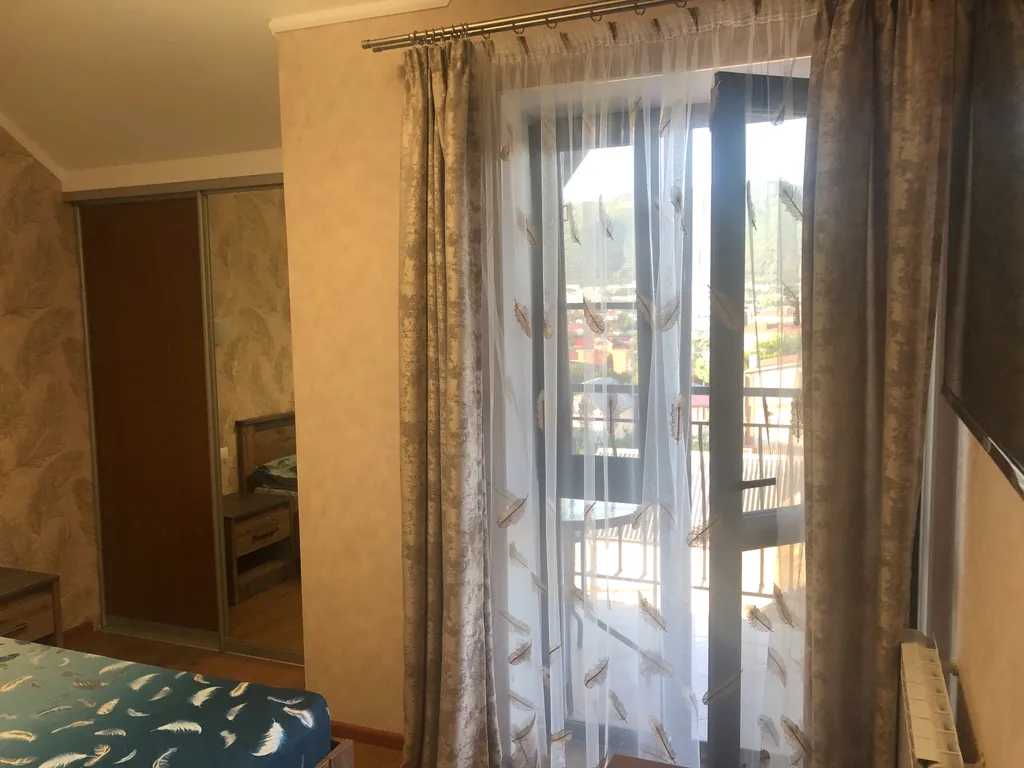 Квартира Квартира Двухместный стандарт с балконом с видом на горы и море — Геленджик