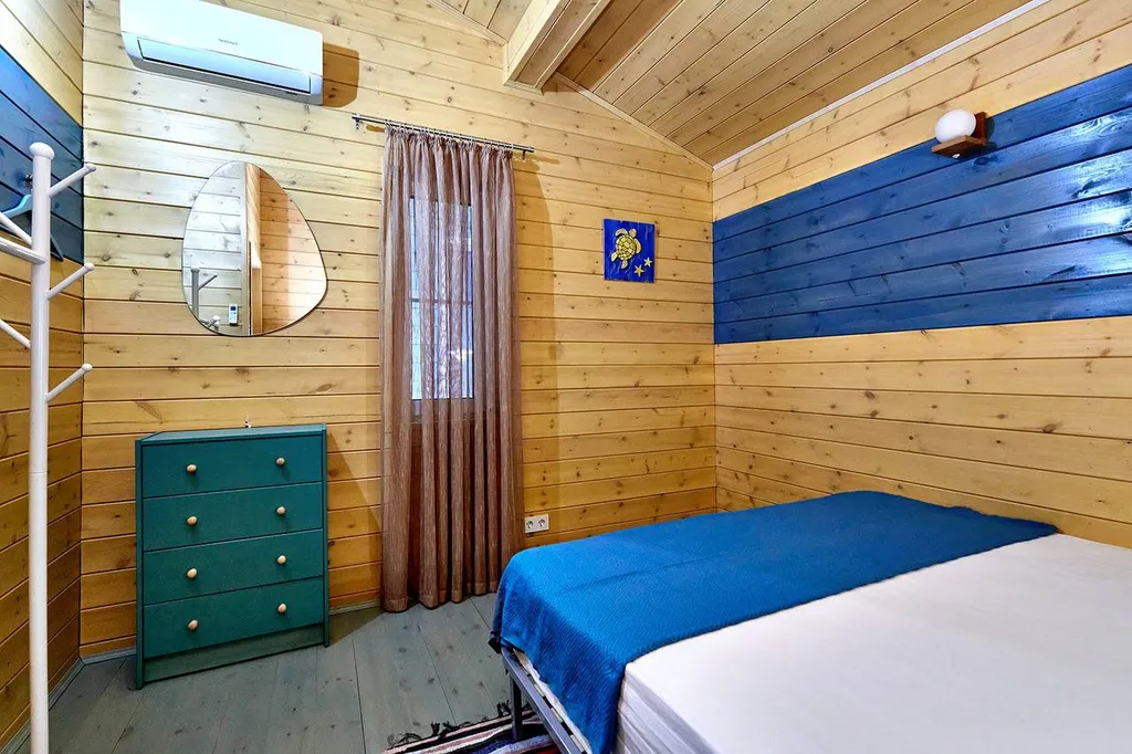 Коттедж 3-комнатный Дом — аренда посуточно в Голубицкая