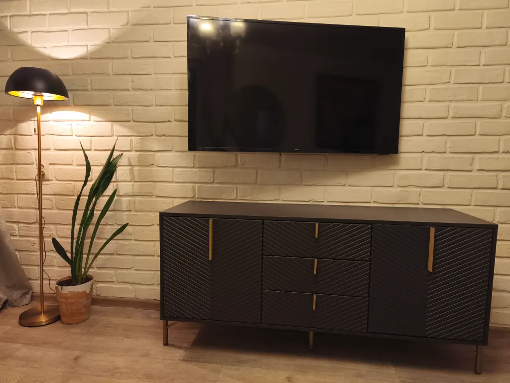 Квартира с видом на закат и Омск