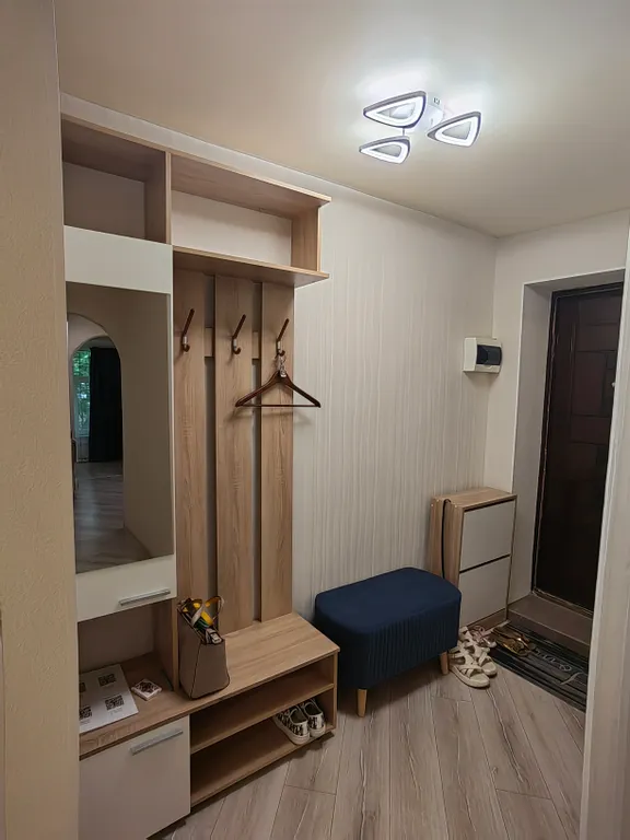 Трёхкомнатная квартира на набережной