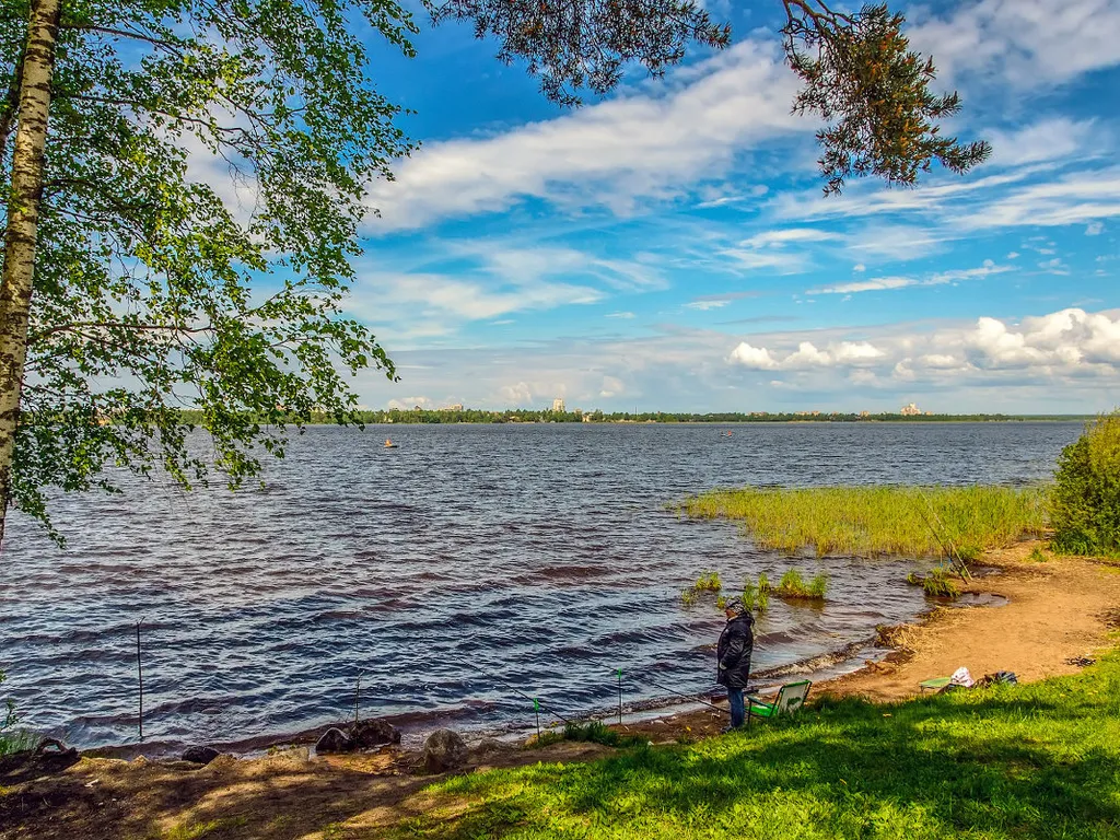 Евродвушка с видом на озеро