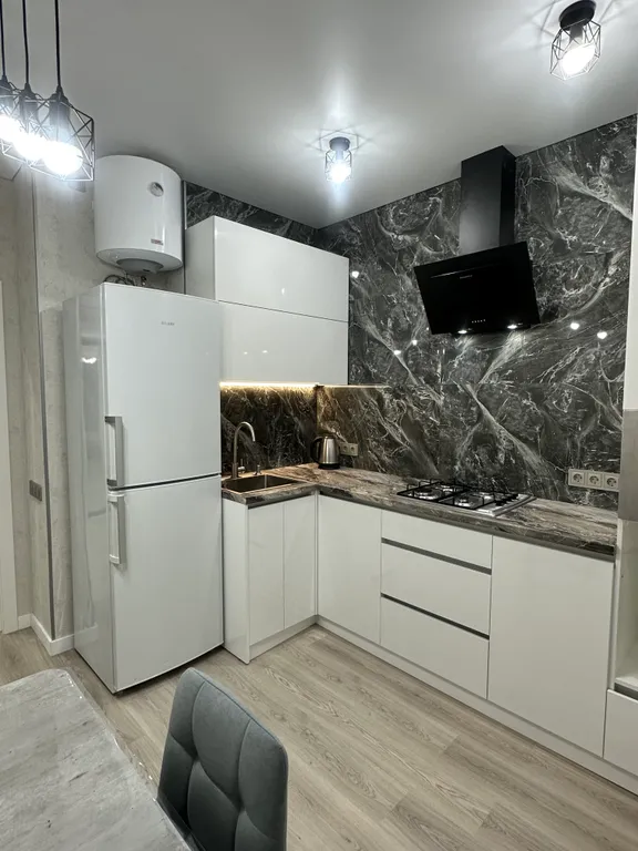 Уютная квартира в центре города — аренда посуточно в Ахтубинск