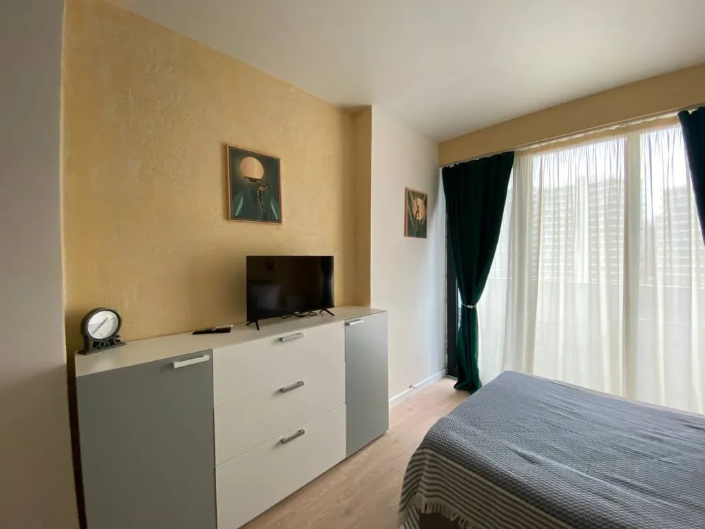 Элитные апартаменты-студия в комплексе Степс