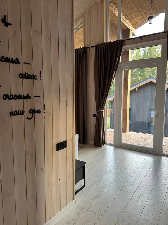 Коттедж Коттедж с двумя спальнями у Истринского водохранилища №4 — Логиново