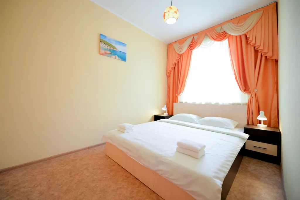 На арбате с тремя кроватями