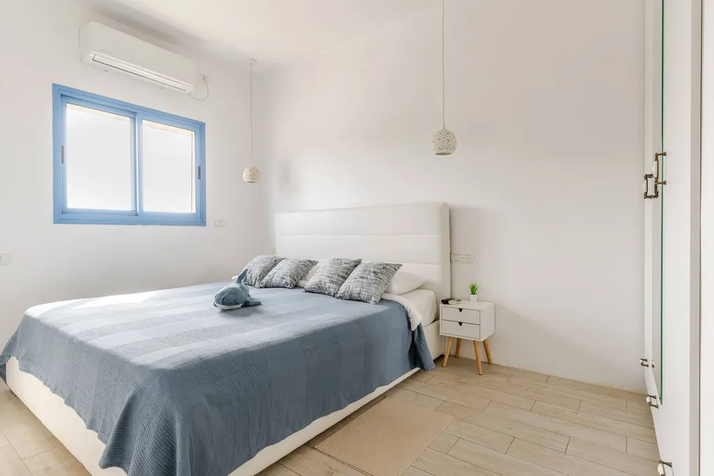 Квартира с балконом с видом на море (Gugel Waves Nahariya)