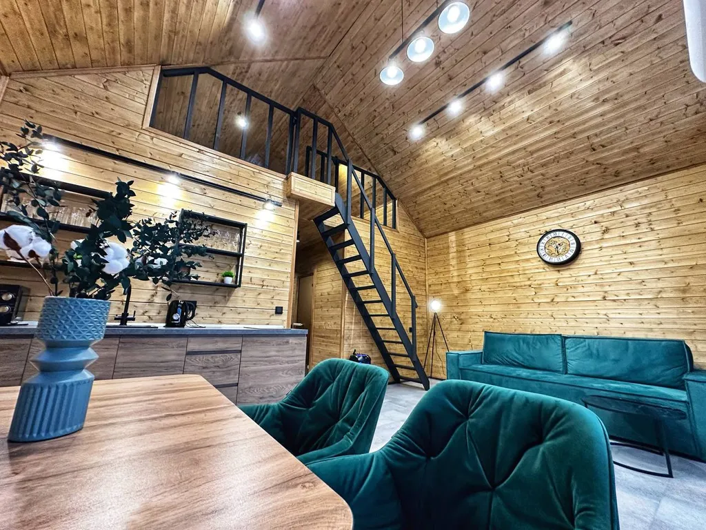 Барн-хаус 1 с чаном и сауной в сосновом лесу