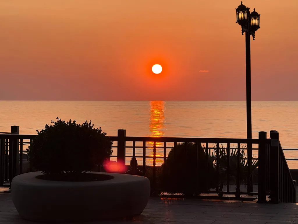 Sea Batumi View | 20m to Beach & Park
Панорама Моря & Приморский Парк