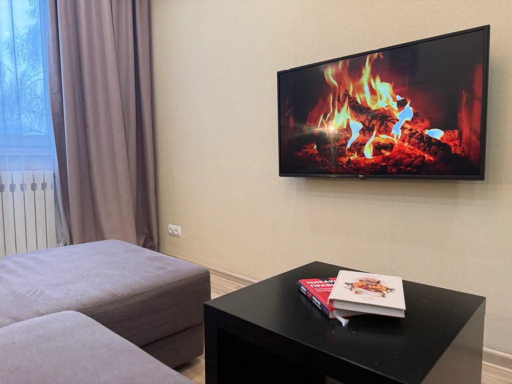 "В Гости!" на Пионерском 53 (2к квартира рядом с Сити-Молл)