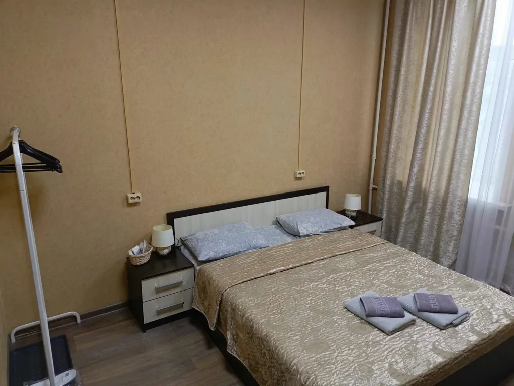 Квартира Уютная комната для двух человек в центре Москвы с общим санузлом — аренда посуточно в Москва