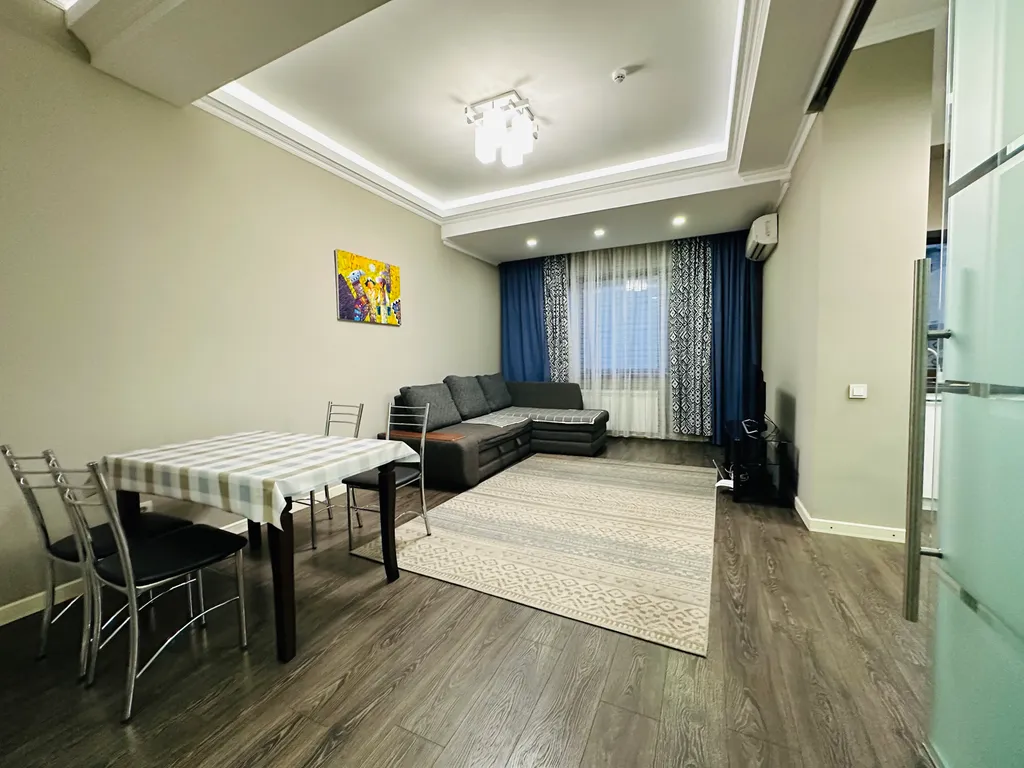 2-комнатная квартира в центре города Бишкек