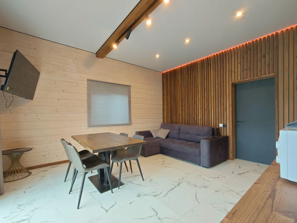 Коттедж Коттедж рядом с Красным озером — Светлое