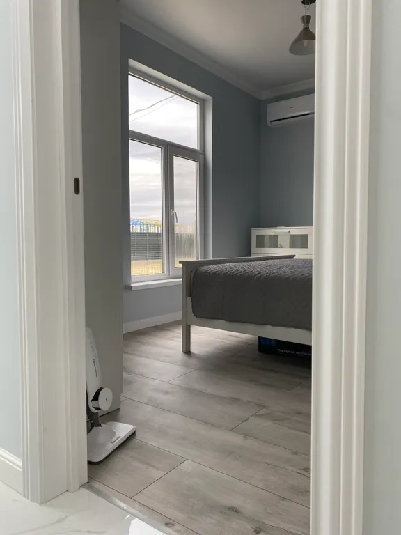 Дом с бассейном у моря