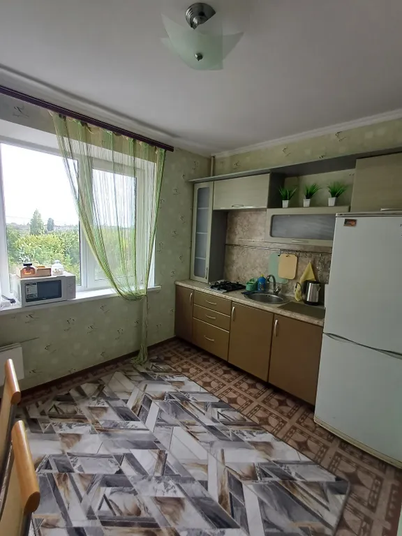 Однокомнатная квартира рядом с ГИБДД, выезд на Ростовское шоссе