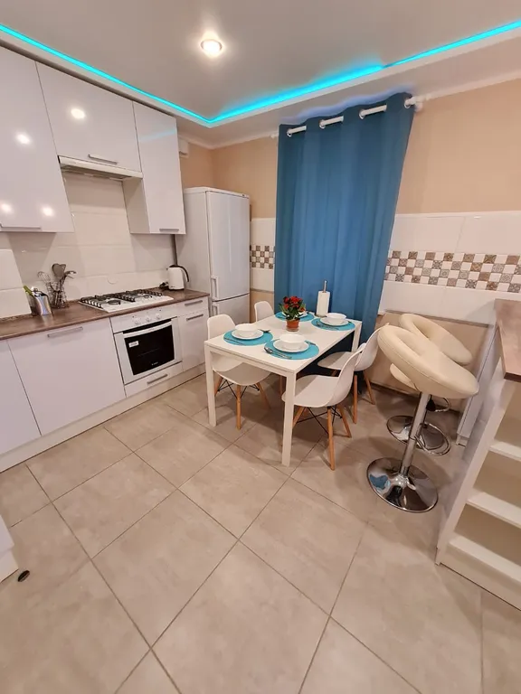 Студия с одной спальней в центре