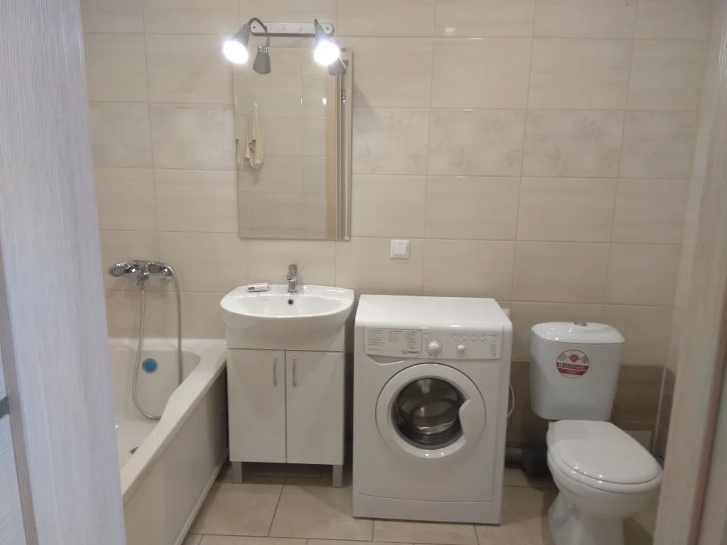 Студия с видом на реку