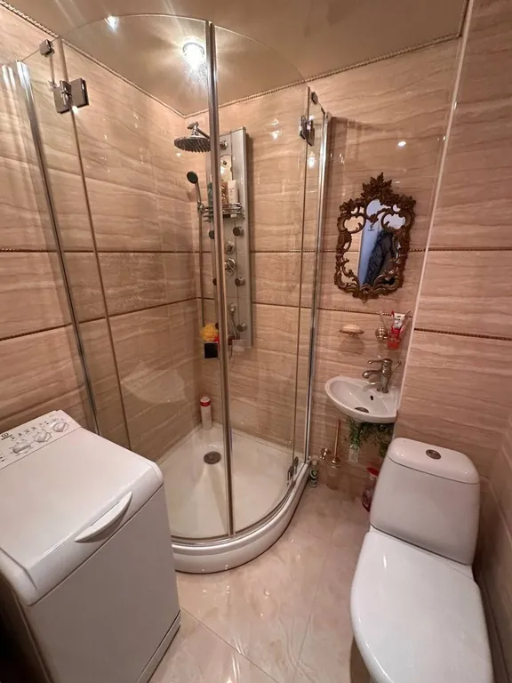 2-комнатная квартира в центре г. Донецк