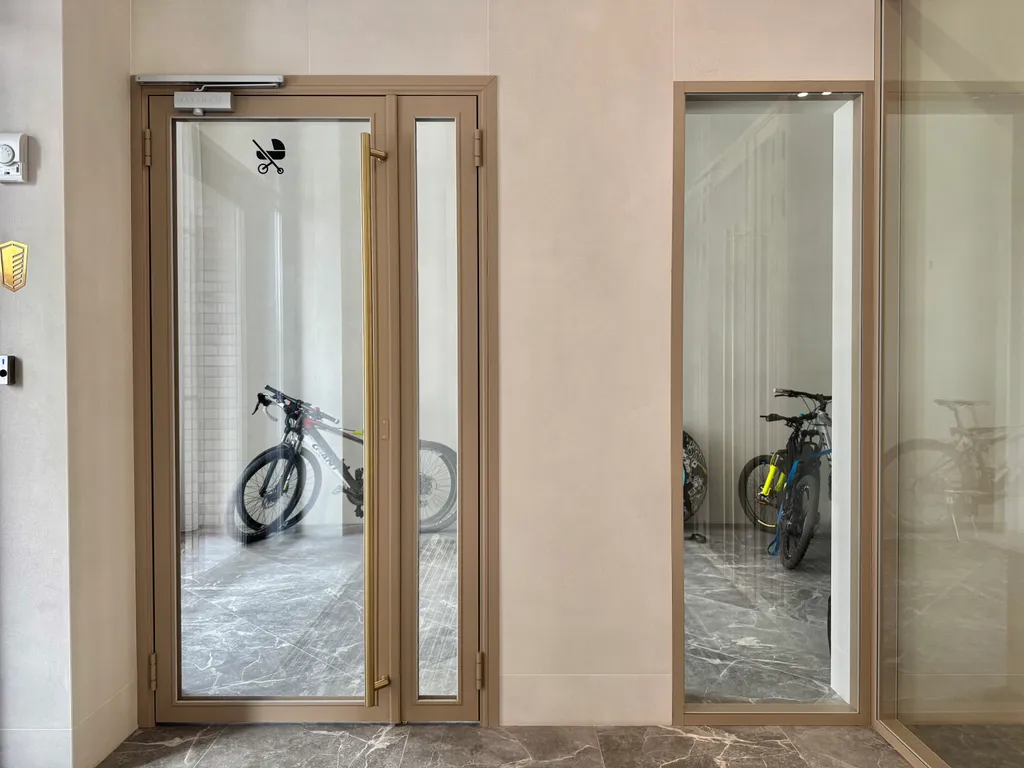 Квартира Квартира Просторная евродвушка с двумя Smart-TV в Прованс — Новосибирск