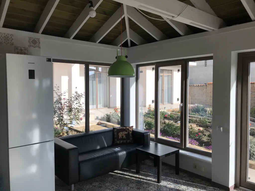 Коттедж Дом под черепицей — Солнечная Долина