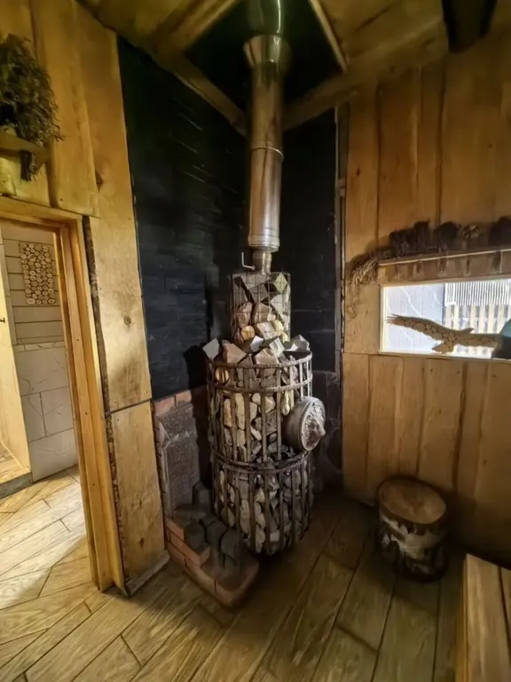 Коттедж Уютный дом c чанoм и бaнeй для незабываемого oтдыхa — Санкт-Петербург