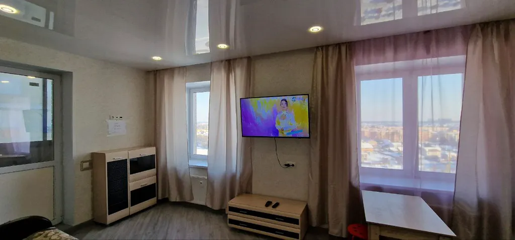 Просторная квартира с отдельной спальней