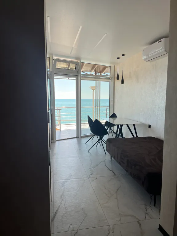 Квартира Апартамент с отдельным выходом на море — Лазаревское