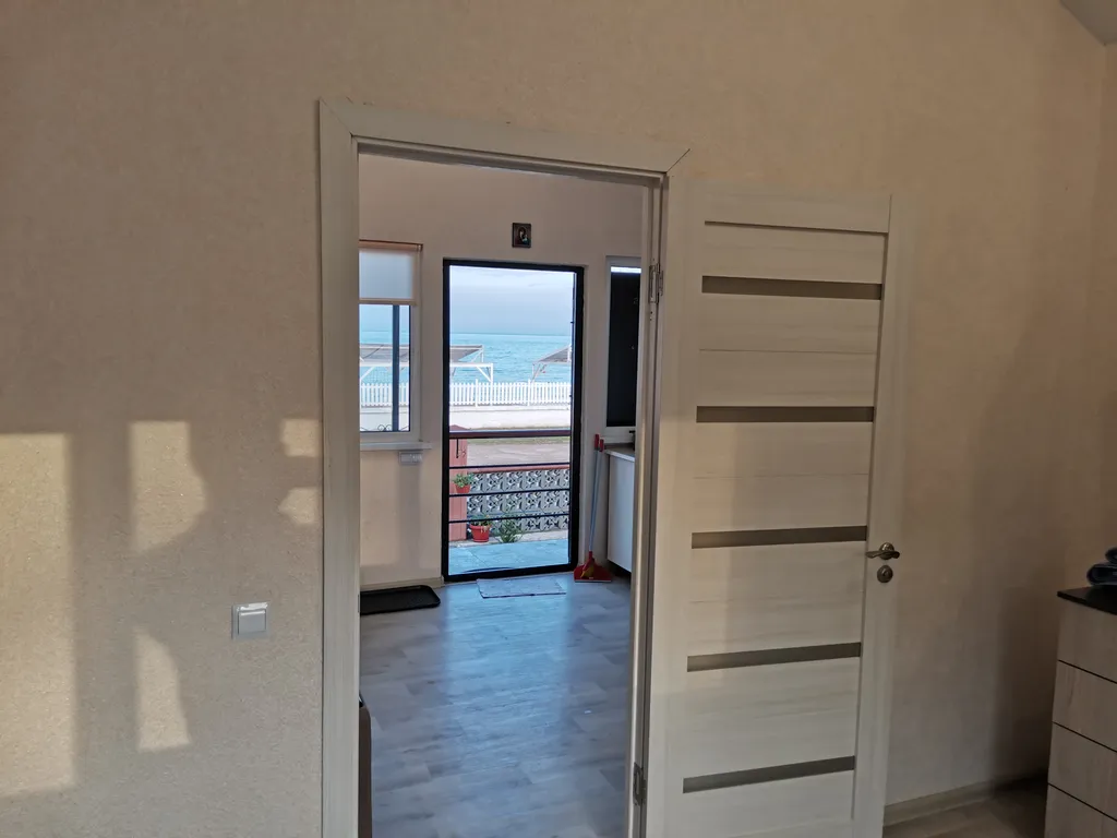 Дом возле моря