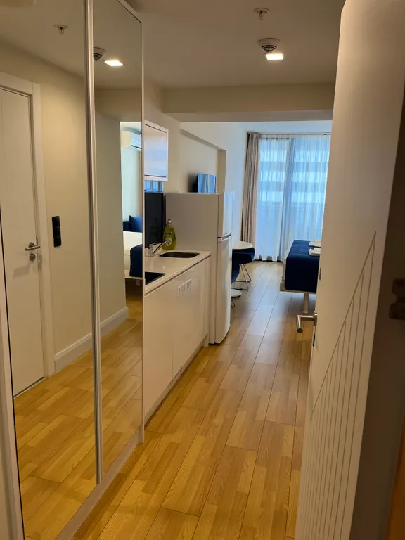 Студия на 1-й линии с видом на море в небоскребе Орби Сити Батуми