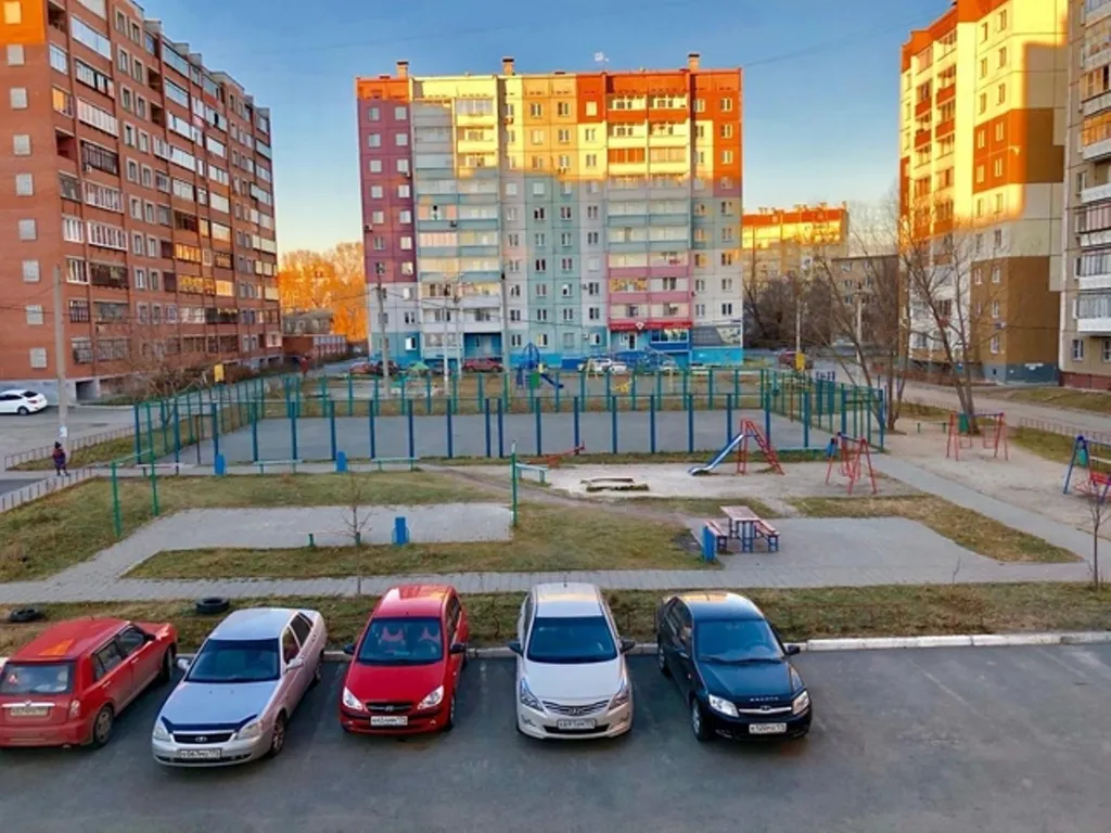 Большая квартира рядом с Алмазом