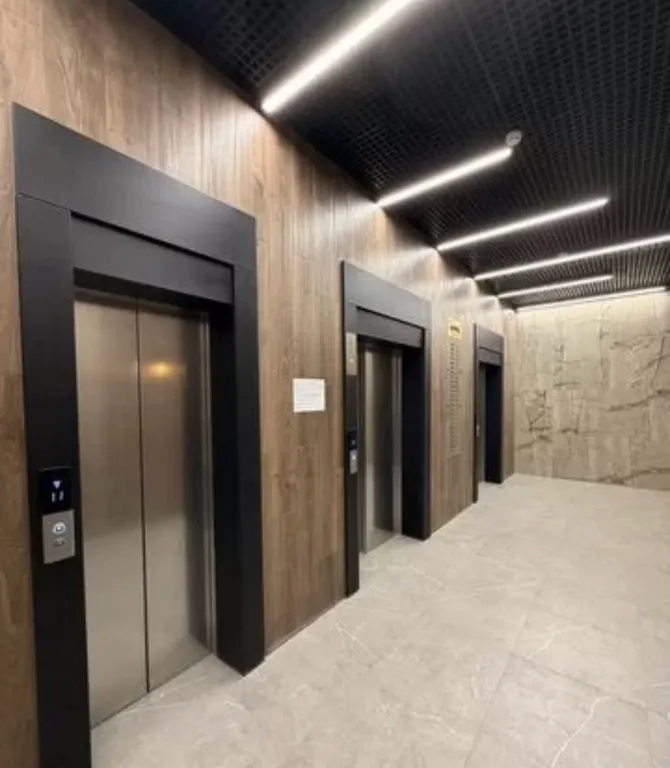 Новая однокомнатная современная квартира с видимо на город и реку