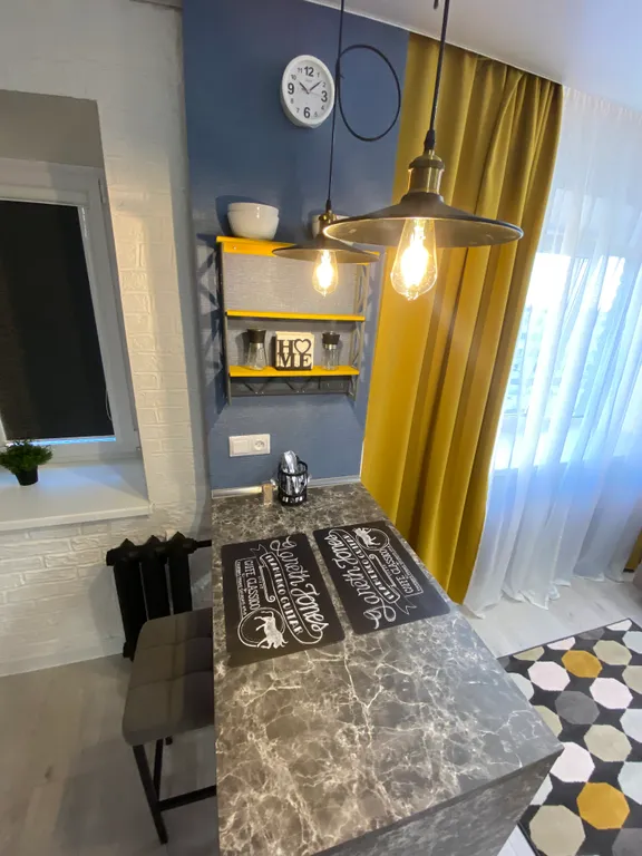 Уютная, новая квартира в центре города