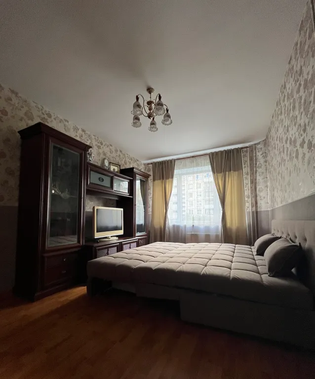 Квартира 2-комнатная Квартира — Колпино