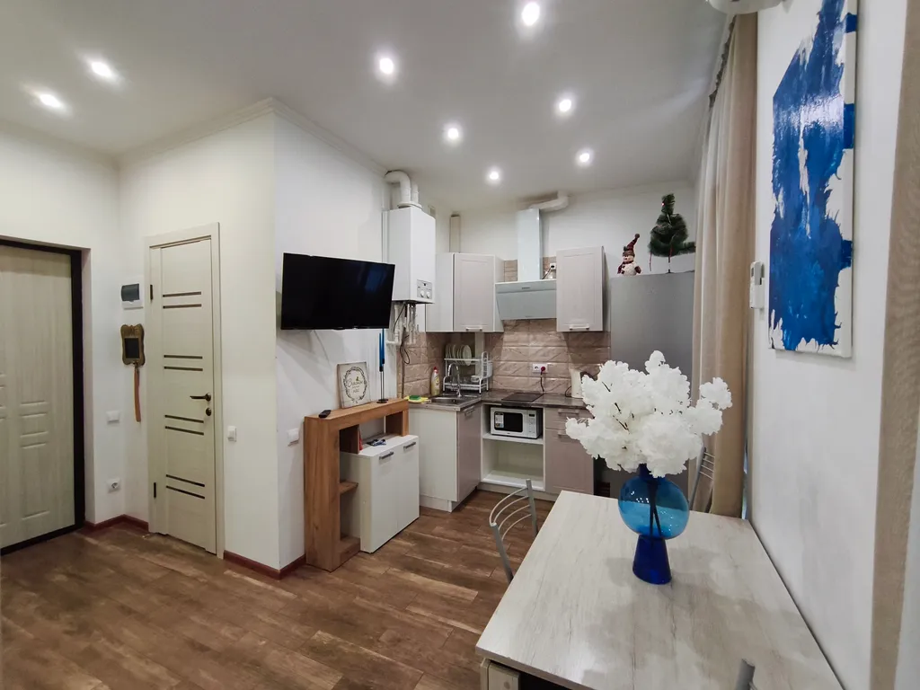 Современная студия в горах