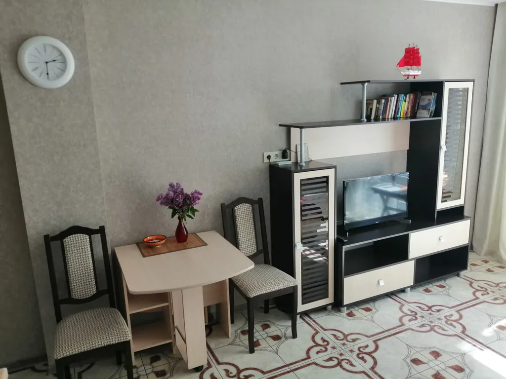 Студия с видом на море