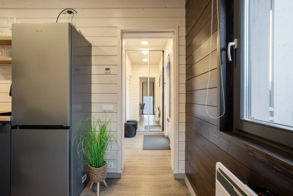 Уютный дом с панорамным видом на лес