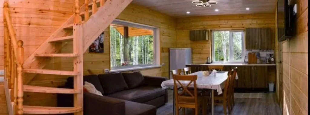 Домик у леса