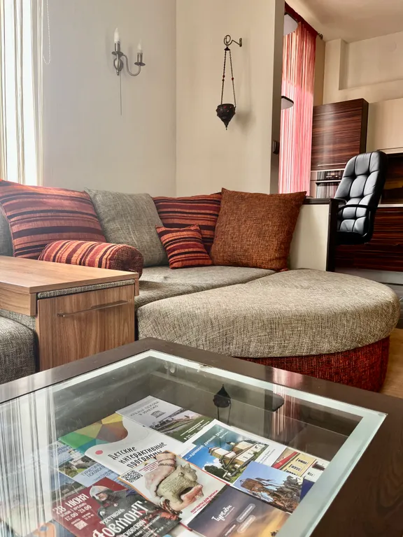 Двухкомнатная квартира в центре с закрытой парковкой