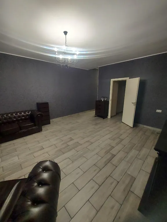 Белоснежная веранда и усадьба