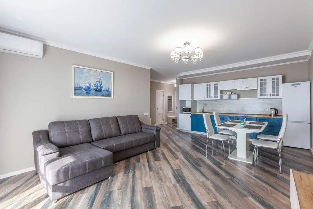 Квартира 2-комнатная квартира в центре города с видом на море — Анапа