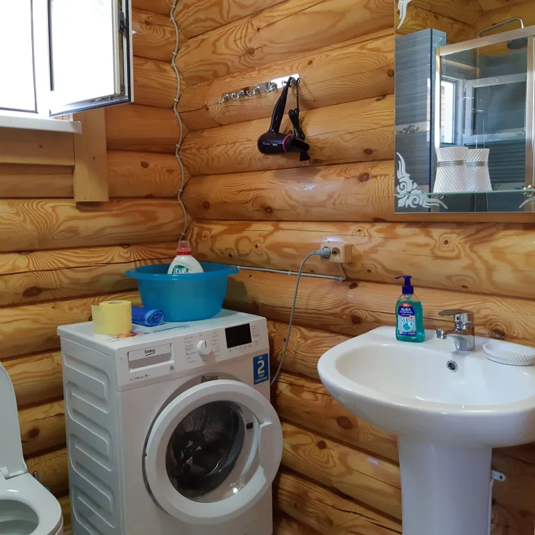 Коттедж Уютный домик со своим двориком — Кучугуры